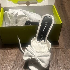 Gianni Bini White Heeled Sandals with Bow